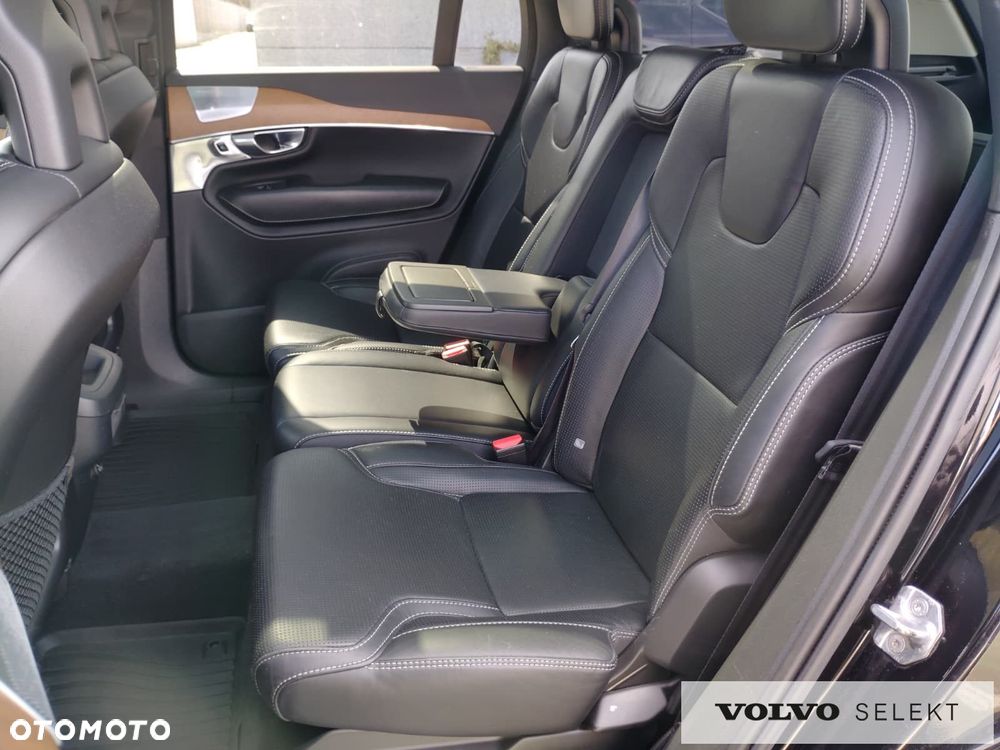 Volvo XC 90 - 25