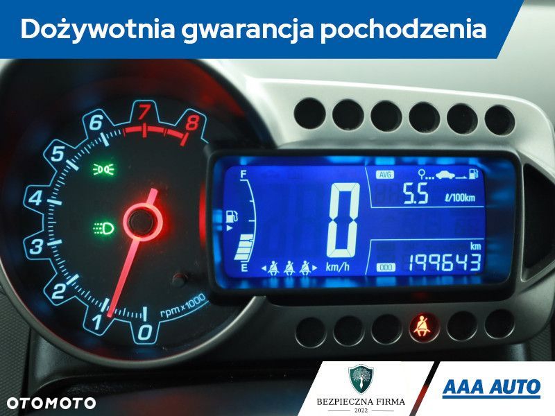 Chevrolet Aveo - 10