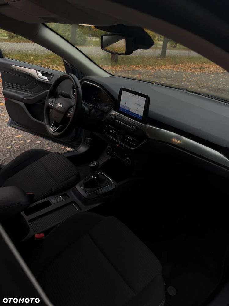 Ford Focus - 17