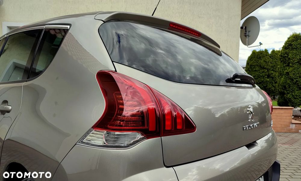Peugeot 3008 120 VTi Premium - 36