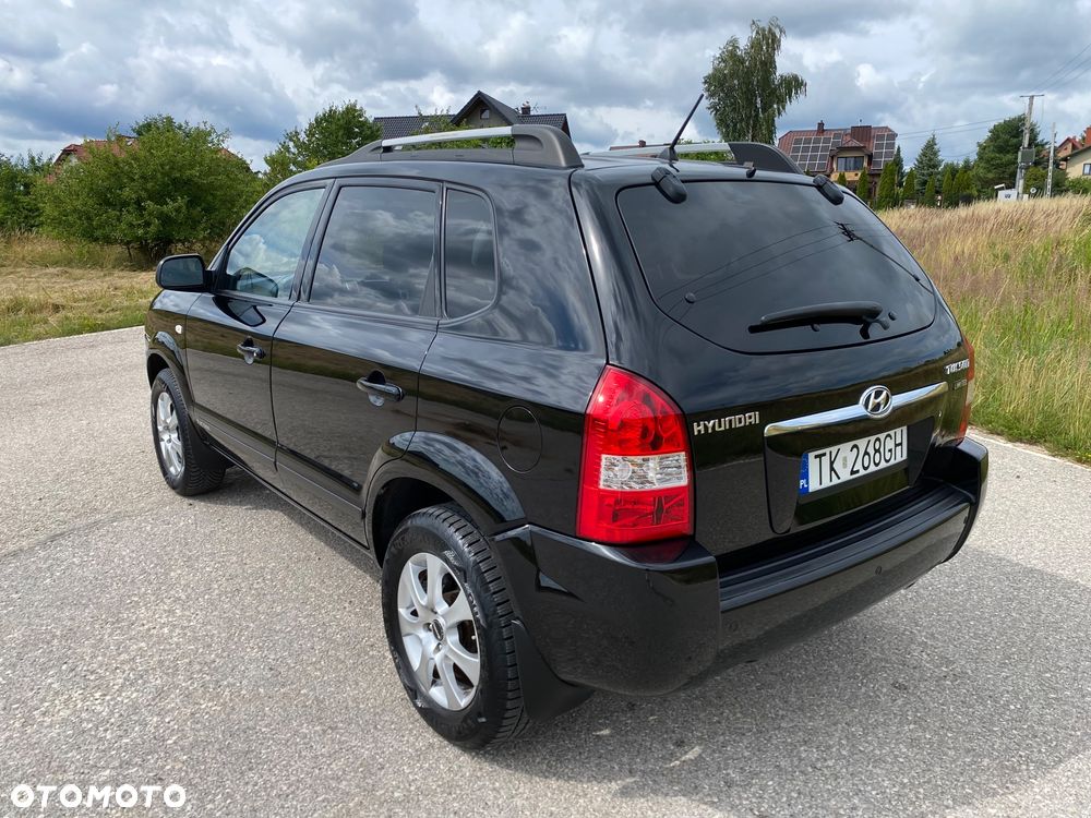 Hyundai Tucson 2.0 2WD GLS Navi - 5