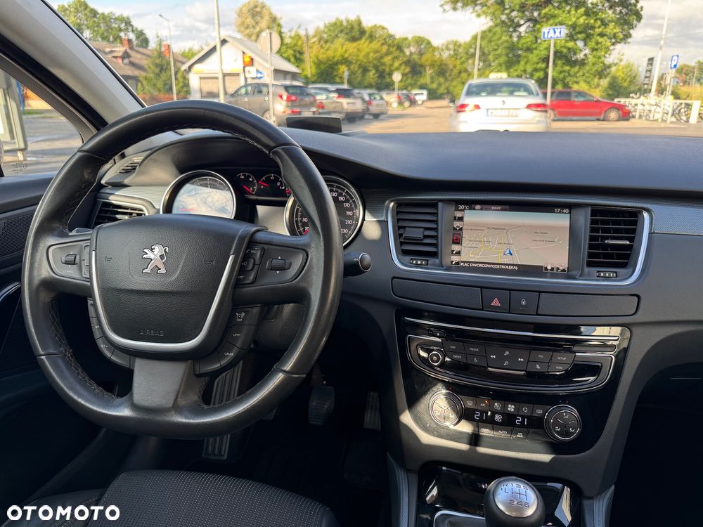 Peugeot 508 BlueHDi 150 Stop&Start Allure - 23