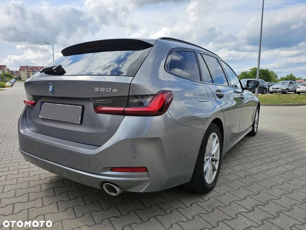 BMW Seria 3 ver-320e-phev - 7