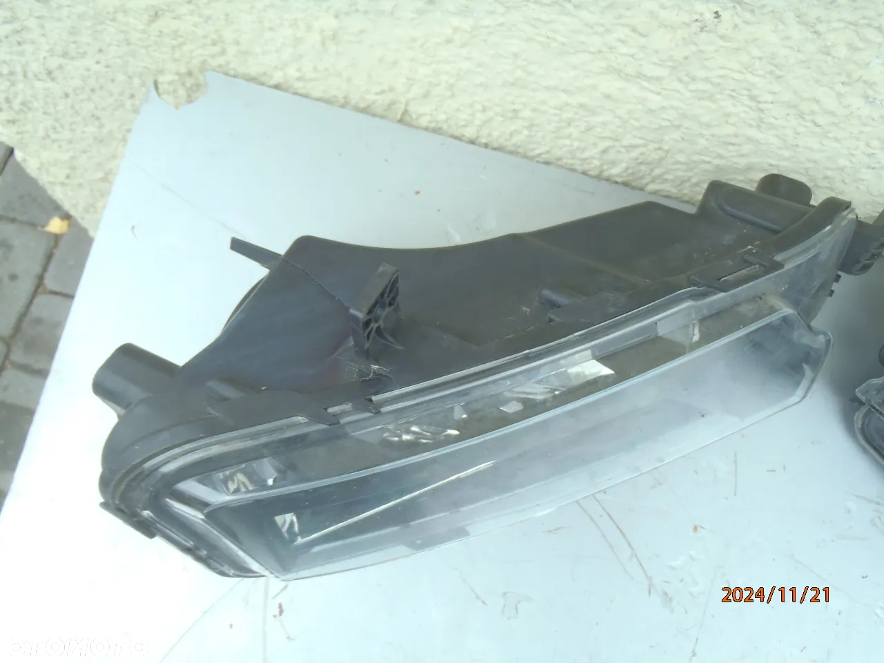 halogen prawy lampa przeciwmgielna  halogen VW CRAFTER II, MAN TGE 7C1 1032.206.0000 7c0.941.662a 7c0.941.661a - 5