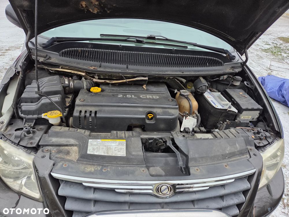 Chrysler Voyager 2.5 SE CRD - 4