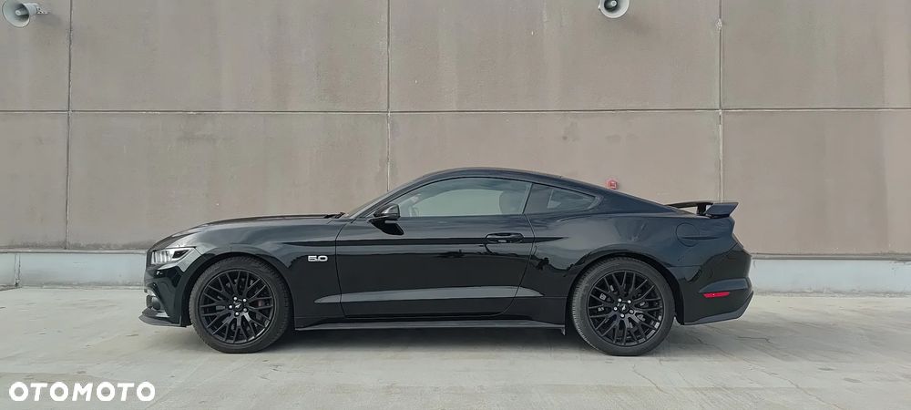Ford Mustang - 18