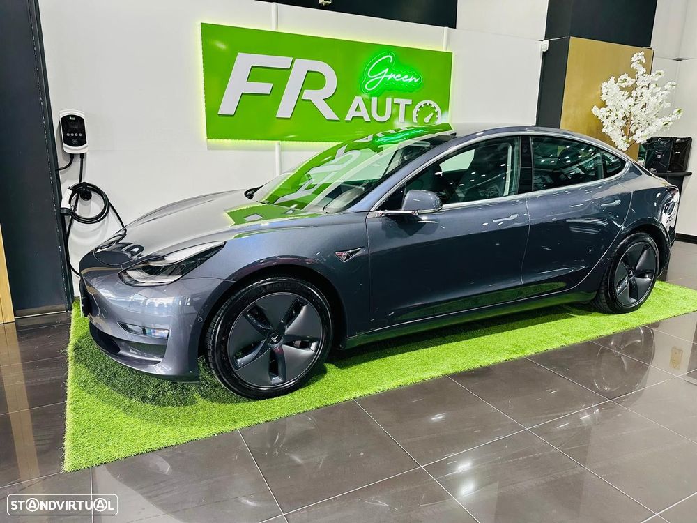 Tesla Model 3 Long-Range Dual Motor AWD - 4