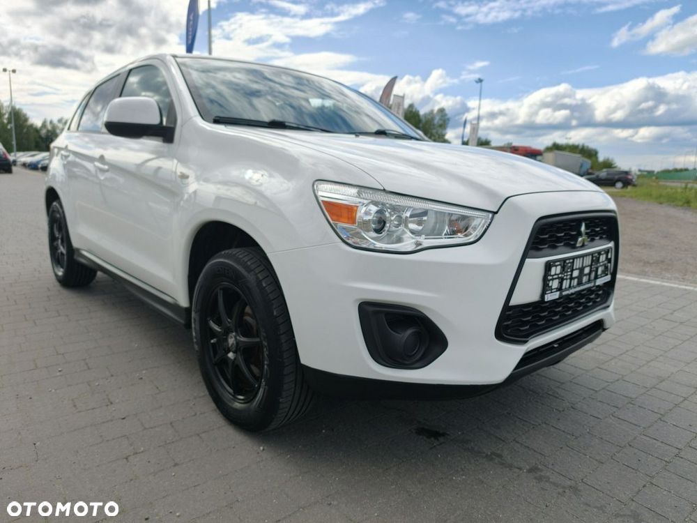Mitsubishi ASX - 5