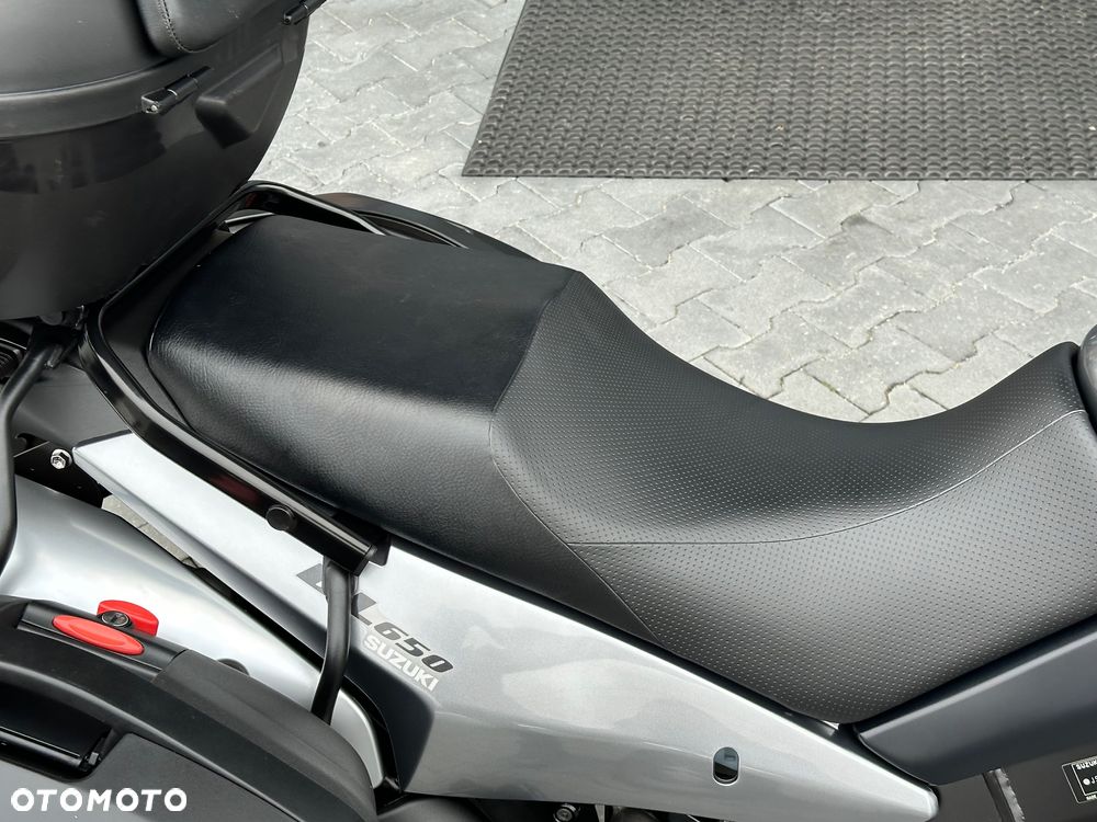 Suzuki V-STROM - 17