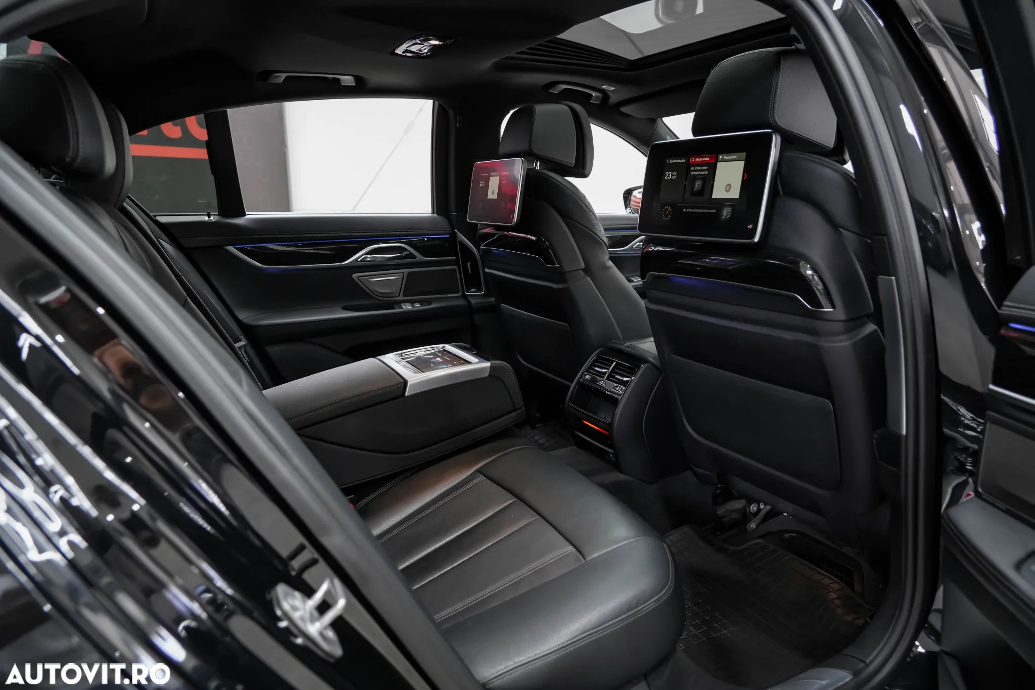 BMW Seria 7 740Le iPerformance - 9