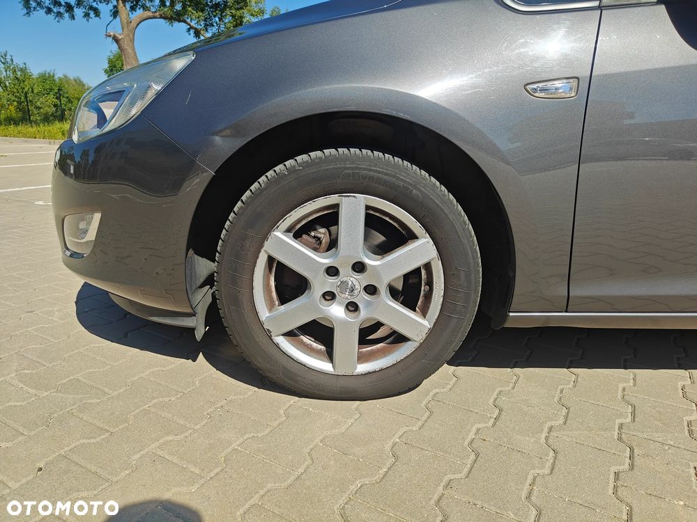 Opel Astra - 22