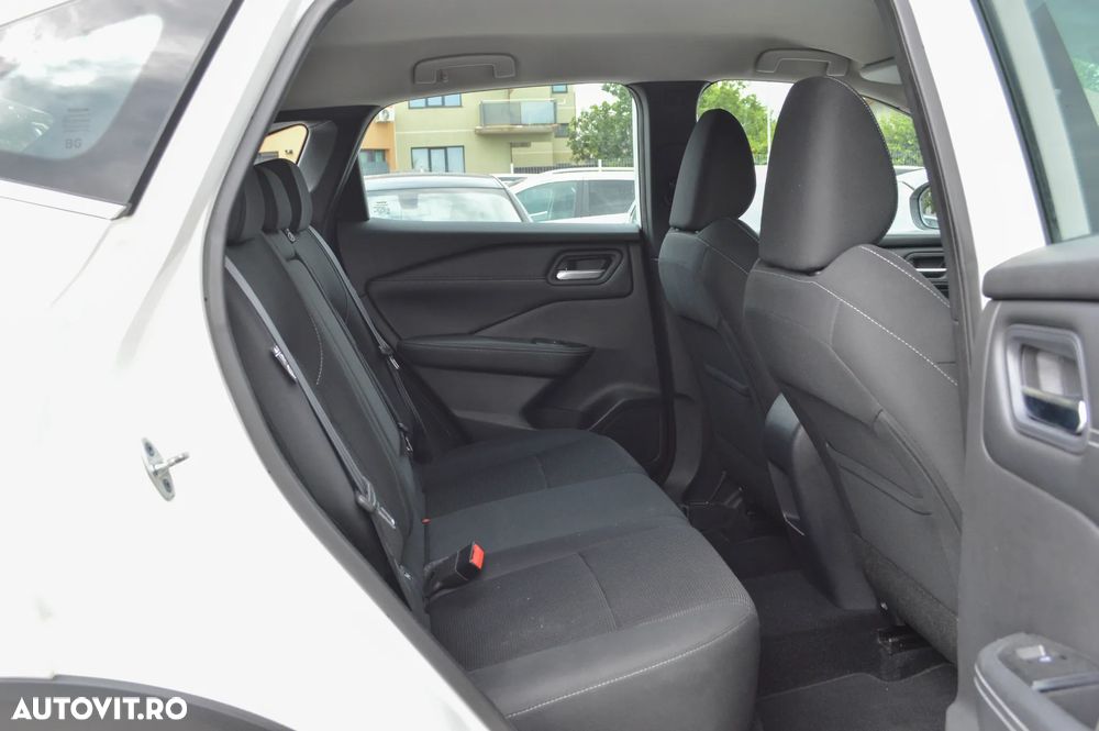 Nissan Qashqai 1.3 DIG-T MHEV Xtronic Acenta - 31