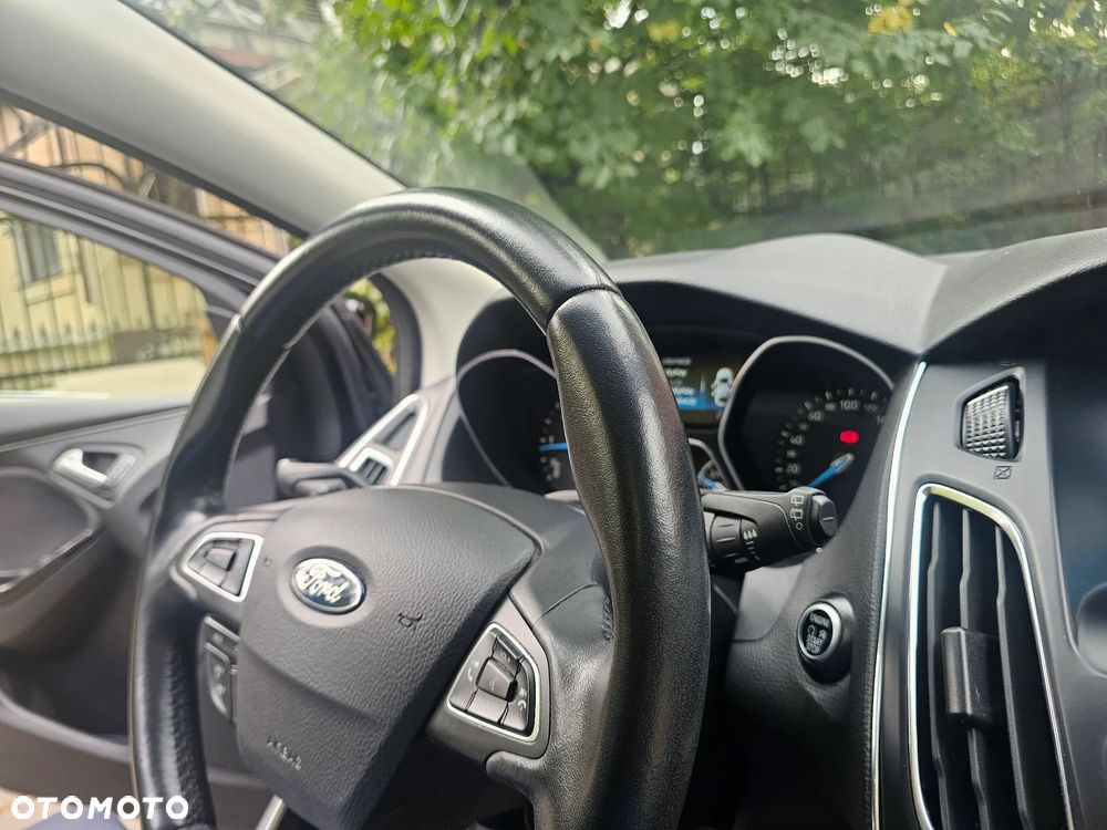 Ford Focus 1.5 TDCi DPF Start-Stopp-System Titanium - 17