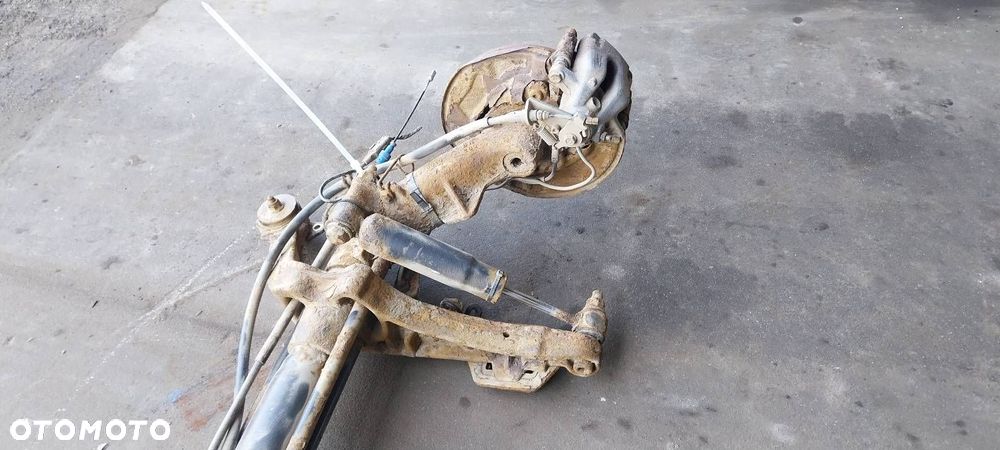 BELKA OŚ ZAWIESZENIA TYŁ TARCZE Z ABS CITROEN XSARA PICASSO I - 3