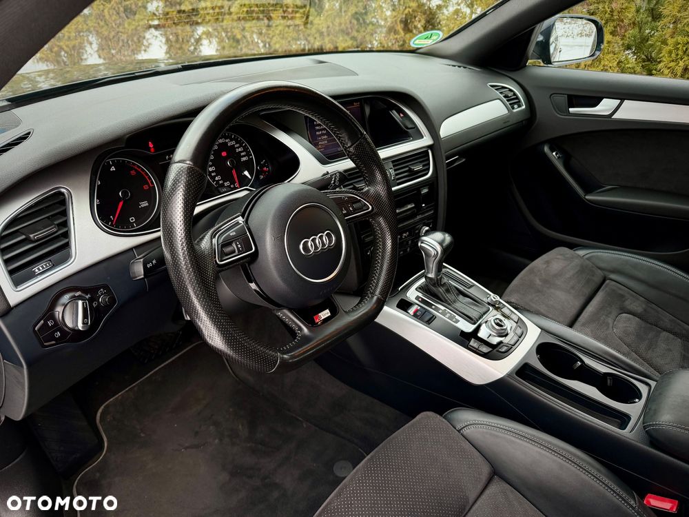 Audi A4 Avant 2.0 TDI DPF clean diesel multitronic S line Sportpaket - 8