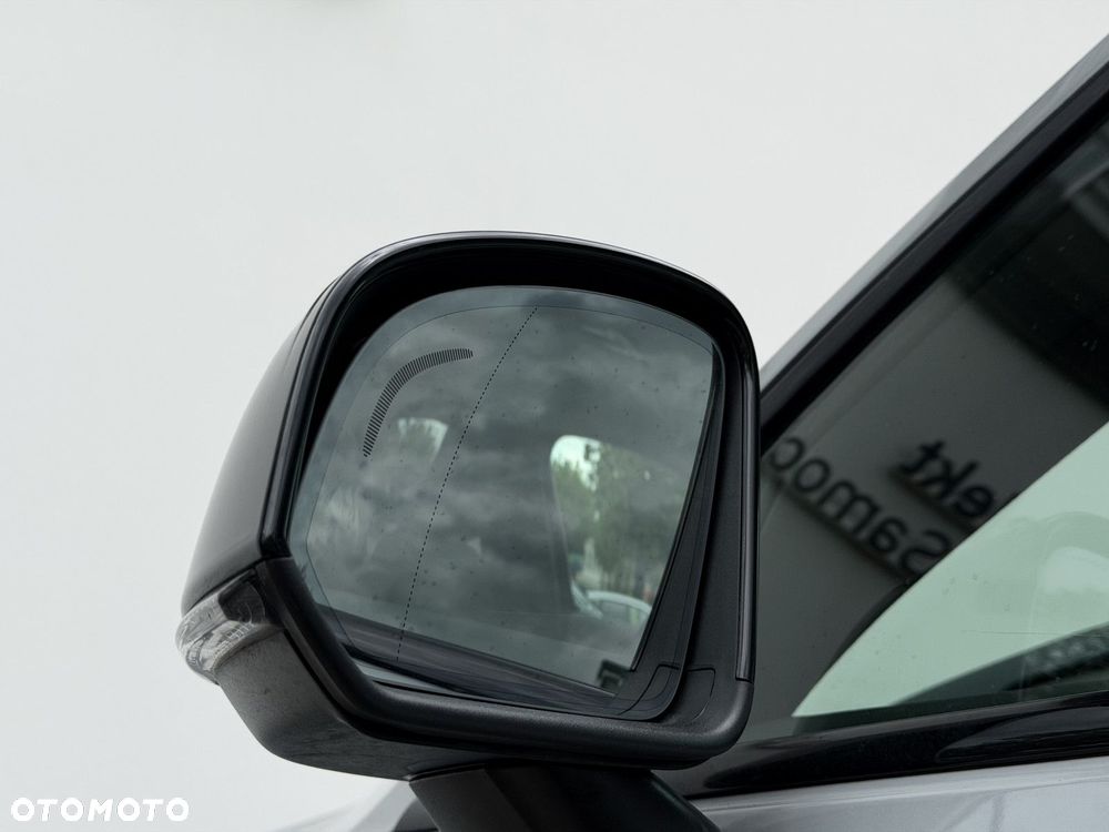 Volvo XC 40 - 9
