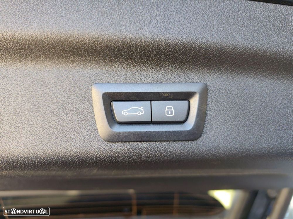 BMW X1 xDrive25e xLine - 34