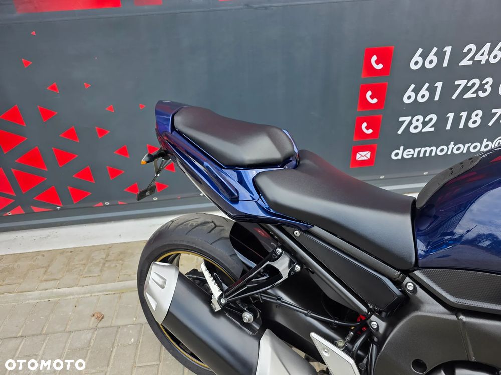 Yamaha FZ - 18