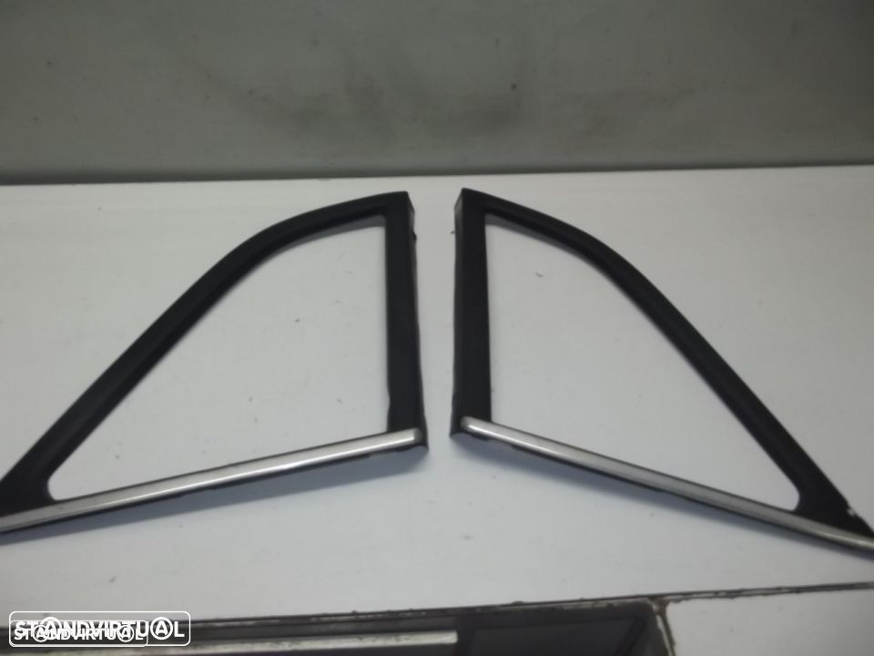 volvo 244 aros dos ultimos vidros de tras - 1