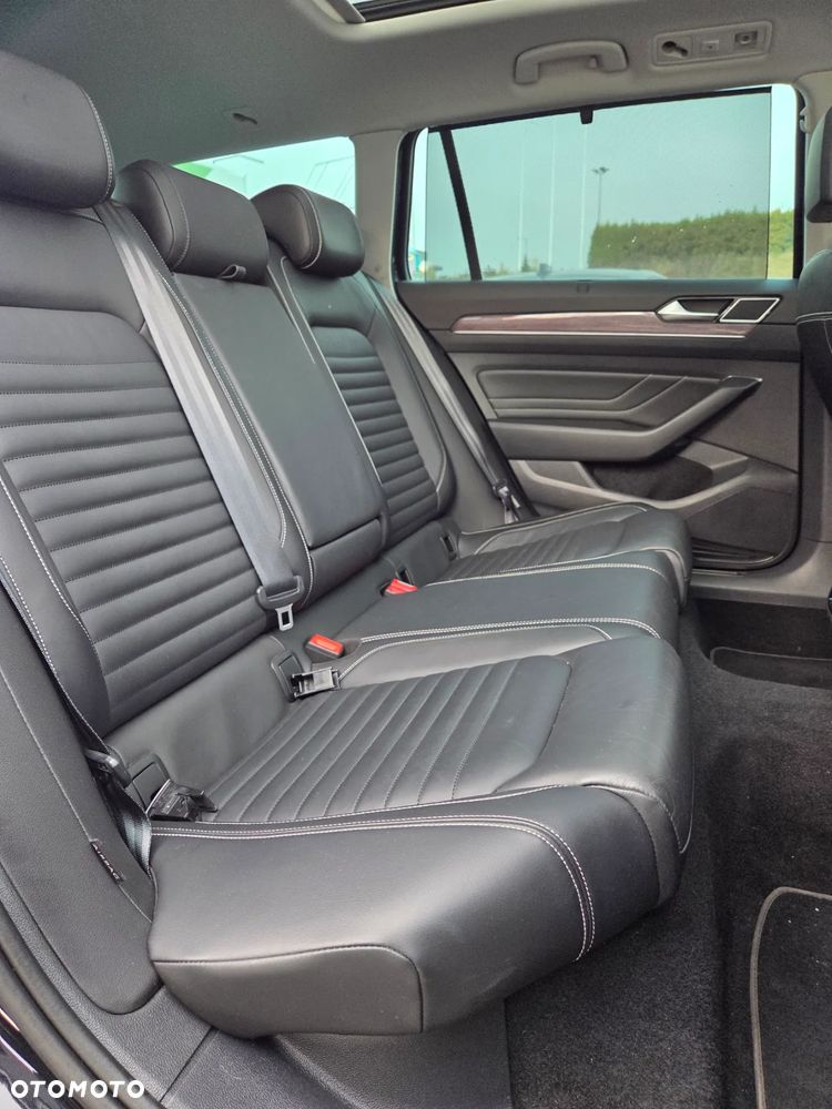 Volkswagen Passat 2.0 TDI Bi-Turbo BMT 4Mot Highline DSG - 20