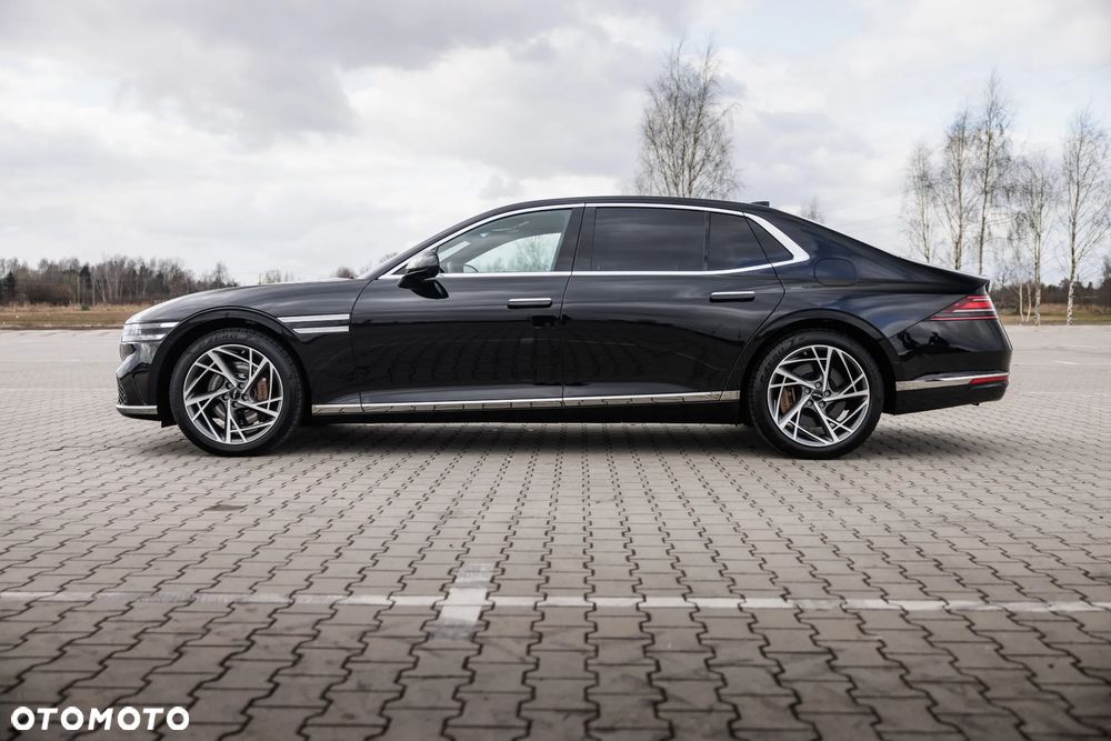 Genesis G90 3.5T V6 AT8 SWB Luxury Plus - 2