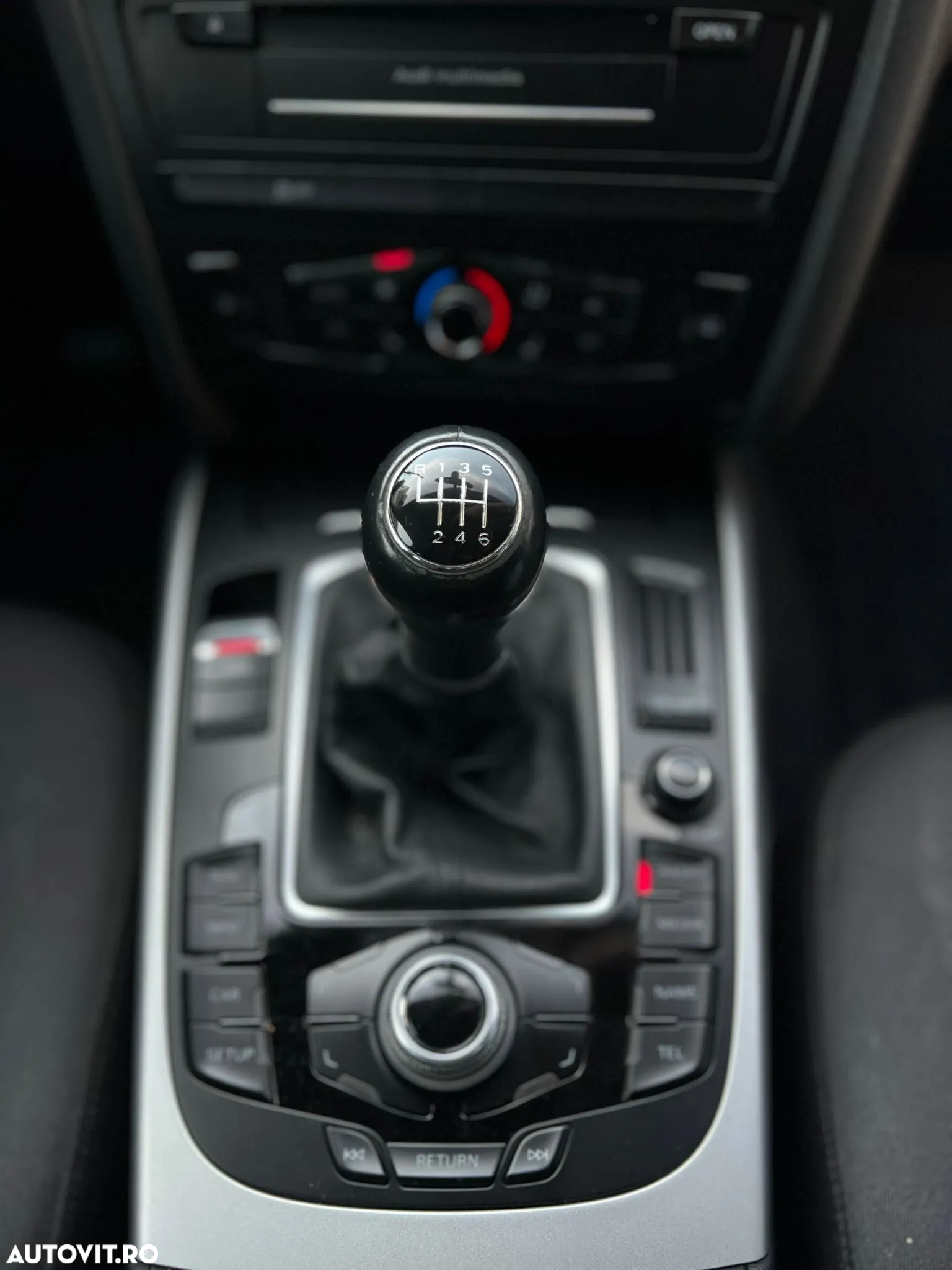 Audi A4 Allroad - 33