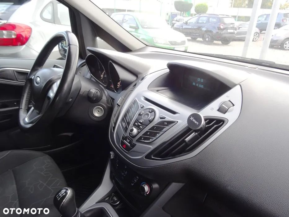 Ford B-MAX - 12
