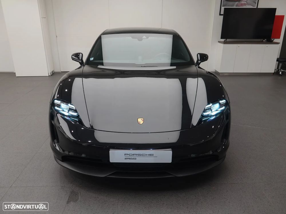 Porsche Taycan 4S - 8