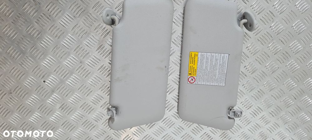 Suzuki Grand Vitara II Osłona Przeciwsłoneczna Słonecznik - 3