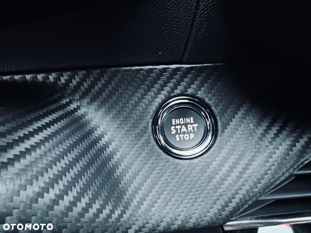 Peugeot 2008 1.2 PureTech Allure Pack S&S - 29