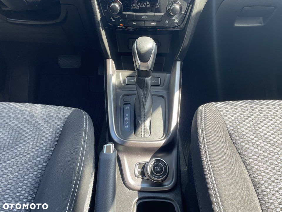 Suzuki Vitara - 8