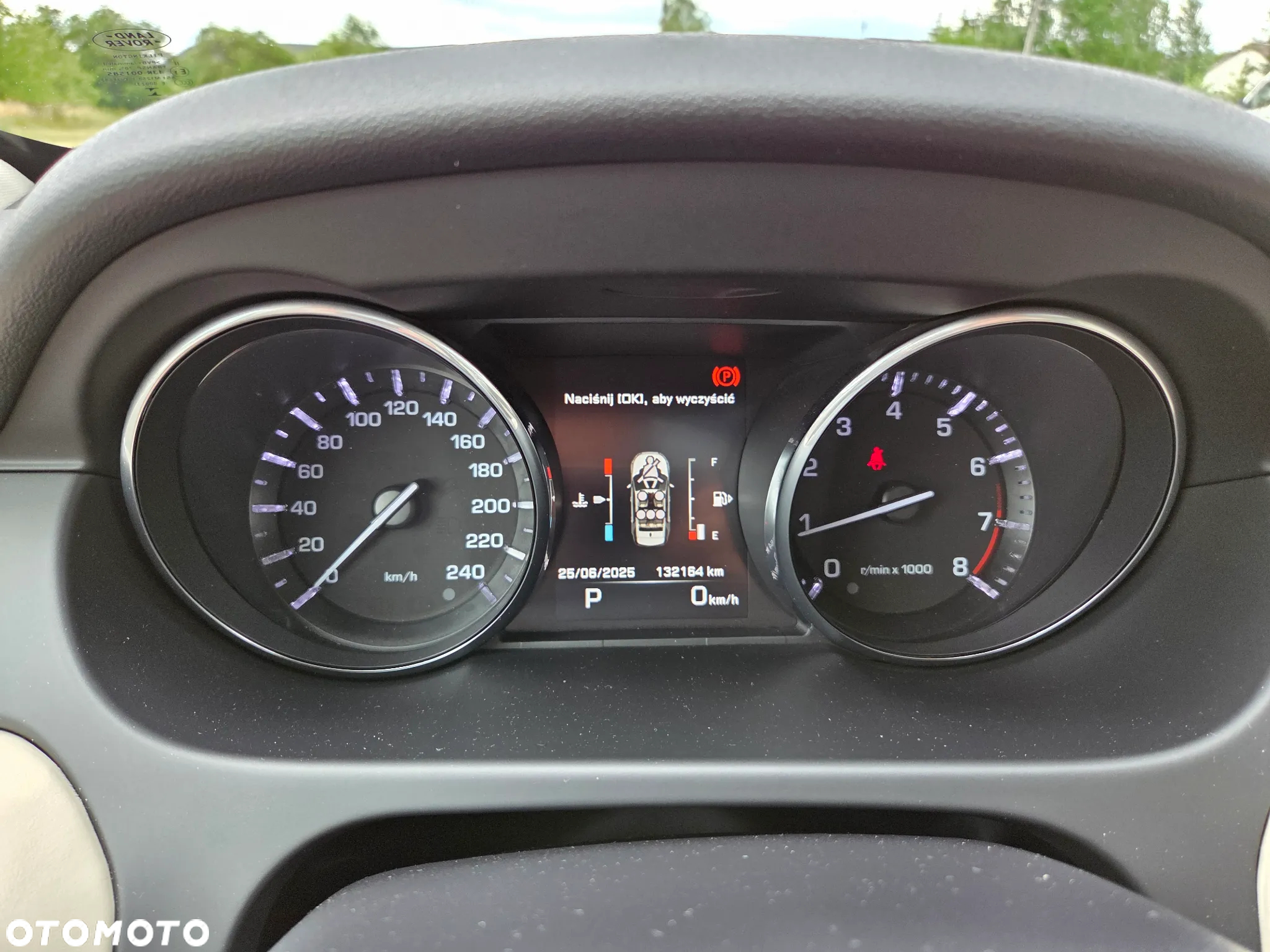 Land Rover Discovery Sport 2.0 Si4 HSE Luxury - 23