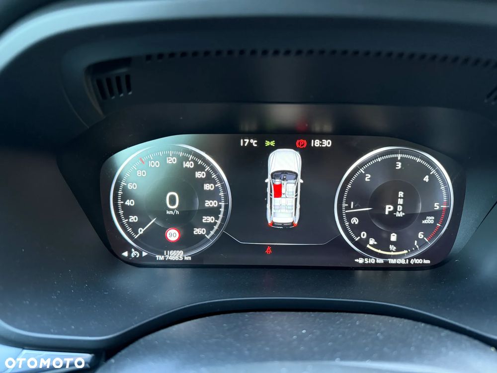 Volvo XC 60 D4 Momentum Pro - 6