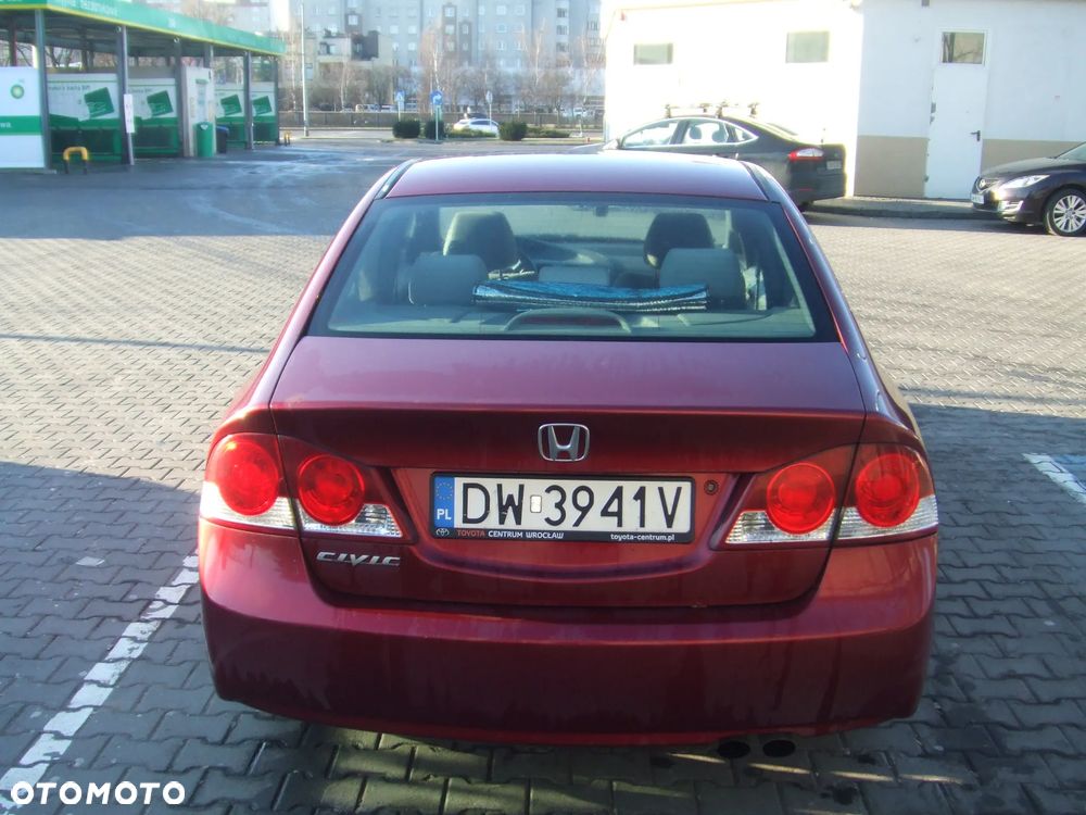 Honda Civic 1.8 Comfort - 3