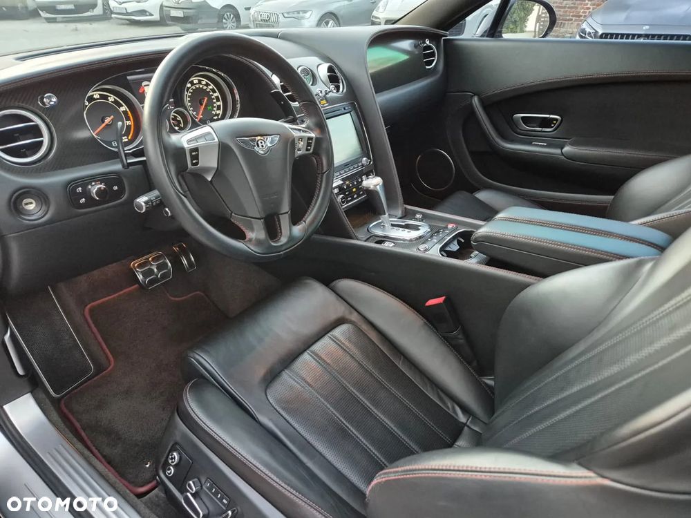 Bentley Continental GT V8 S - 16