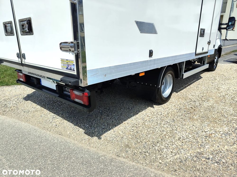 Iveco DAILY 50/35c15 3.0d 150KM** BLIŹNIAK** Kontener 8-EuroPalet + DRZWI BOCZNE** POLSKI SALON** 233 tyś KM** DMC do 3.5T kat.B** - 10
