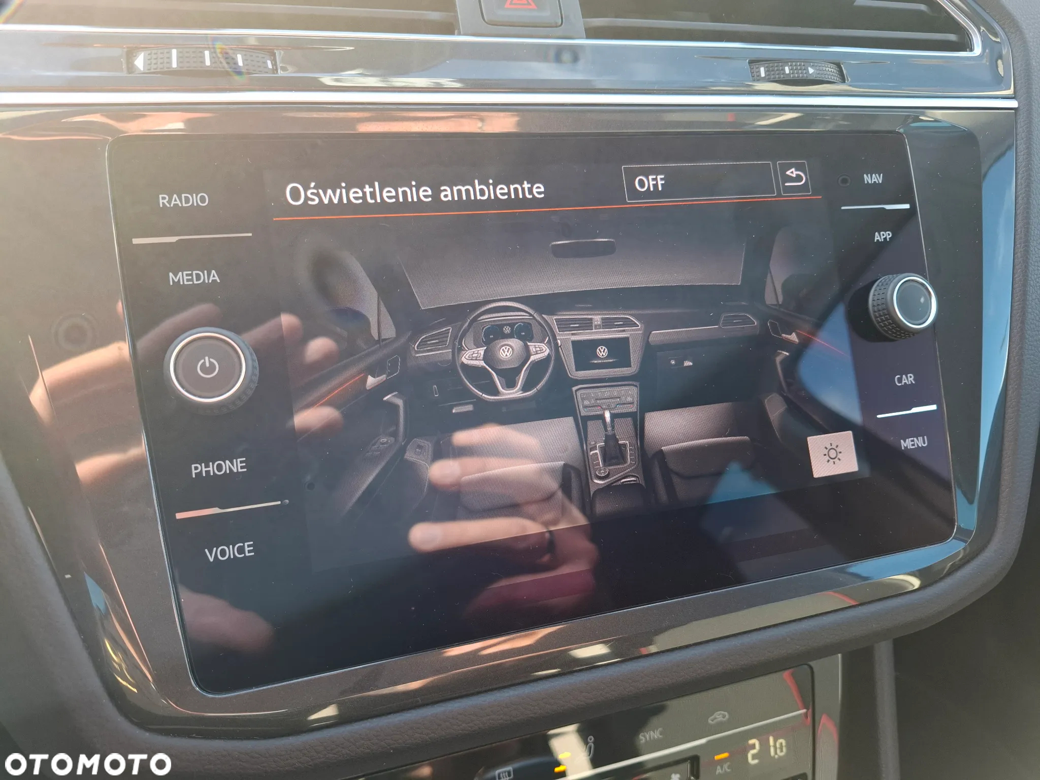 Volkswagen Tiguan 2.0 TDI SCR URBAN SPORT - 22