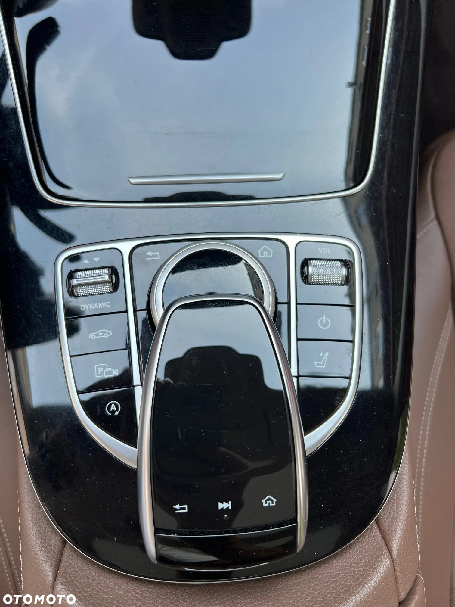 Mercedes-Benz Klasa E 220 d 4-Matic All-Terrain - 18