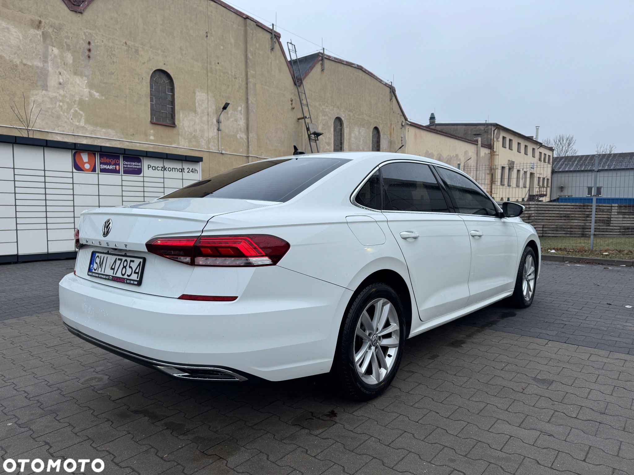 Volkswagen Passat 2.0 TSI Elegance DSG - 3