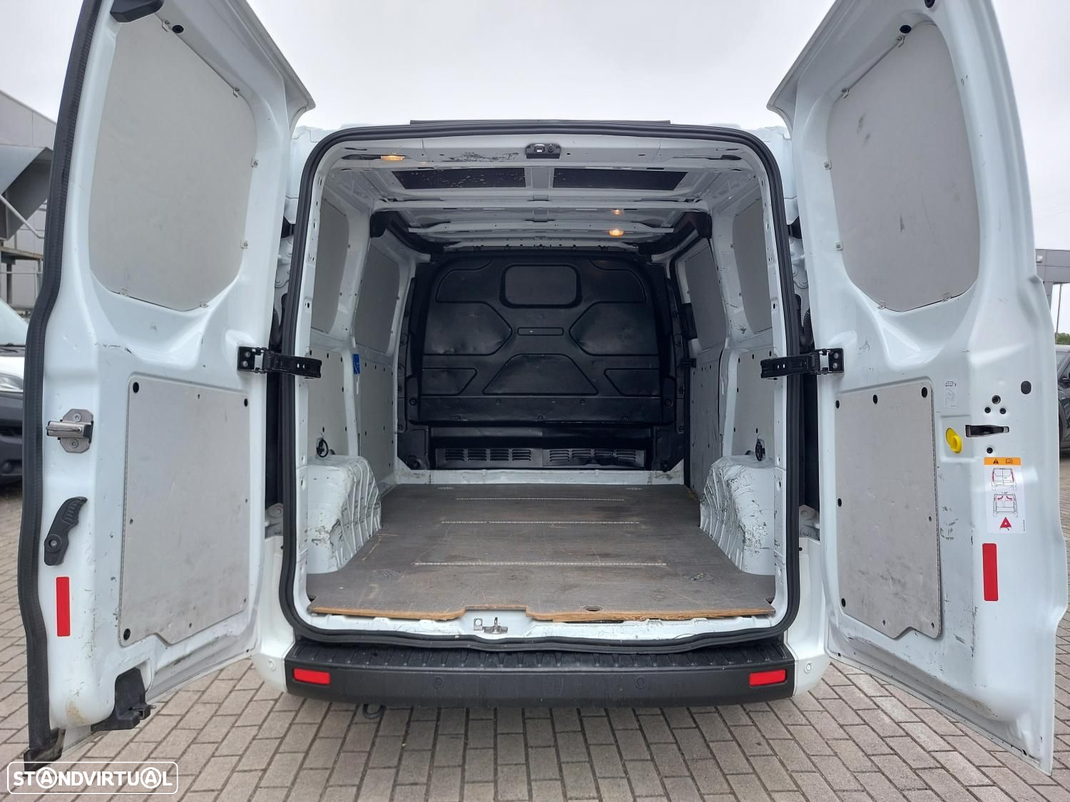 Ford Transit Custom 300L1 2.0 H1-T.B.Trend - IVA Dedutível - 22