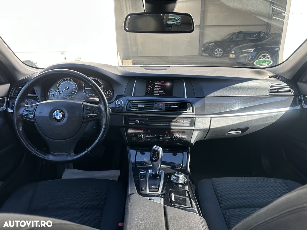 BMW Seria 5 520d xDrive AT - 21