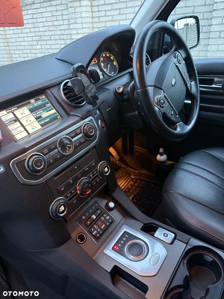 Land Rover Discovery IV 3.0D V6 SE - 13