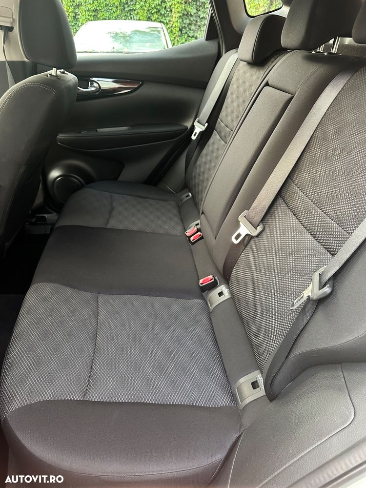 Nissan Qashqai 1.6 DCI Start/Stop X-TRONIC N-Connecta - 12