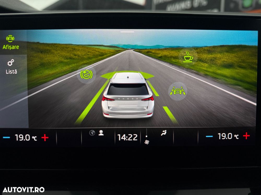 Skoda Octavia Combi 2.0 TDI DSG Premium Edition - 27