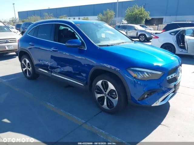 Mercedes-Benz GLA 250 4-Matic - 2