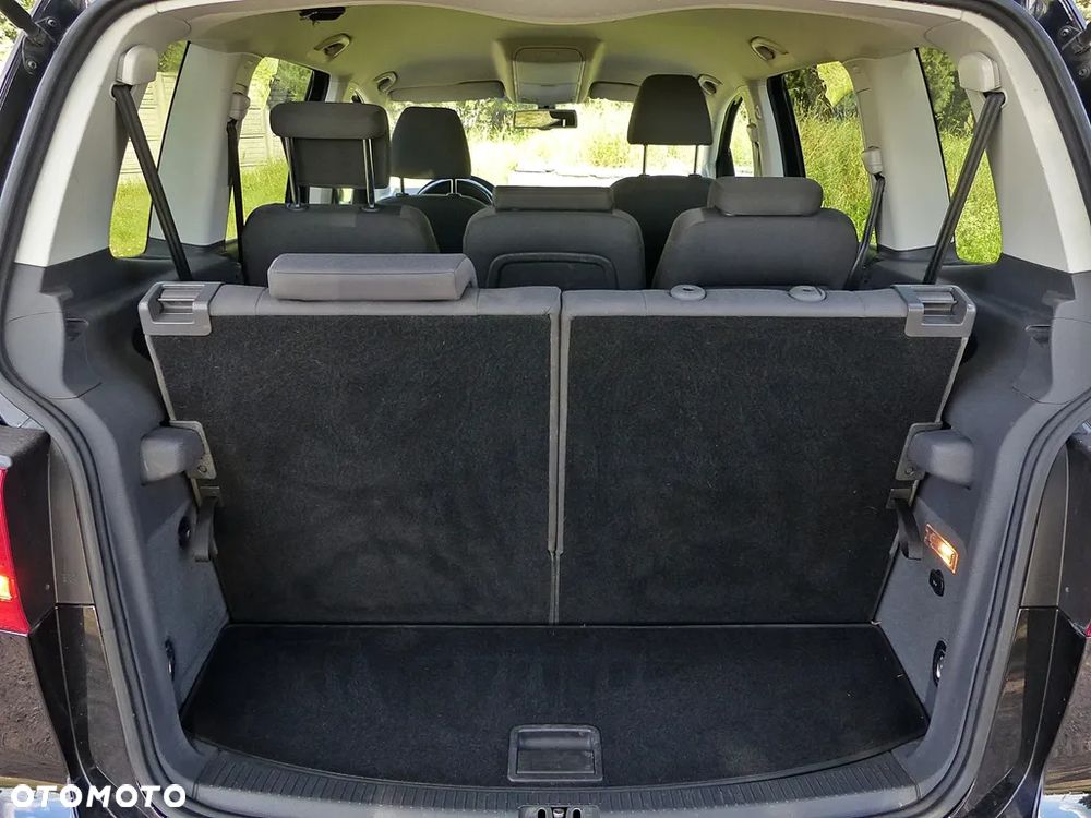 Volkswagen Touran 1.4 TSI Comfortline - 10