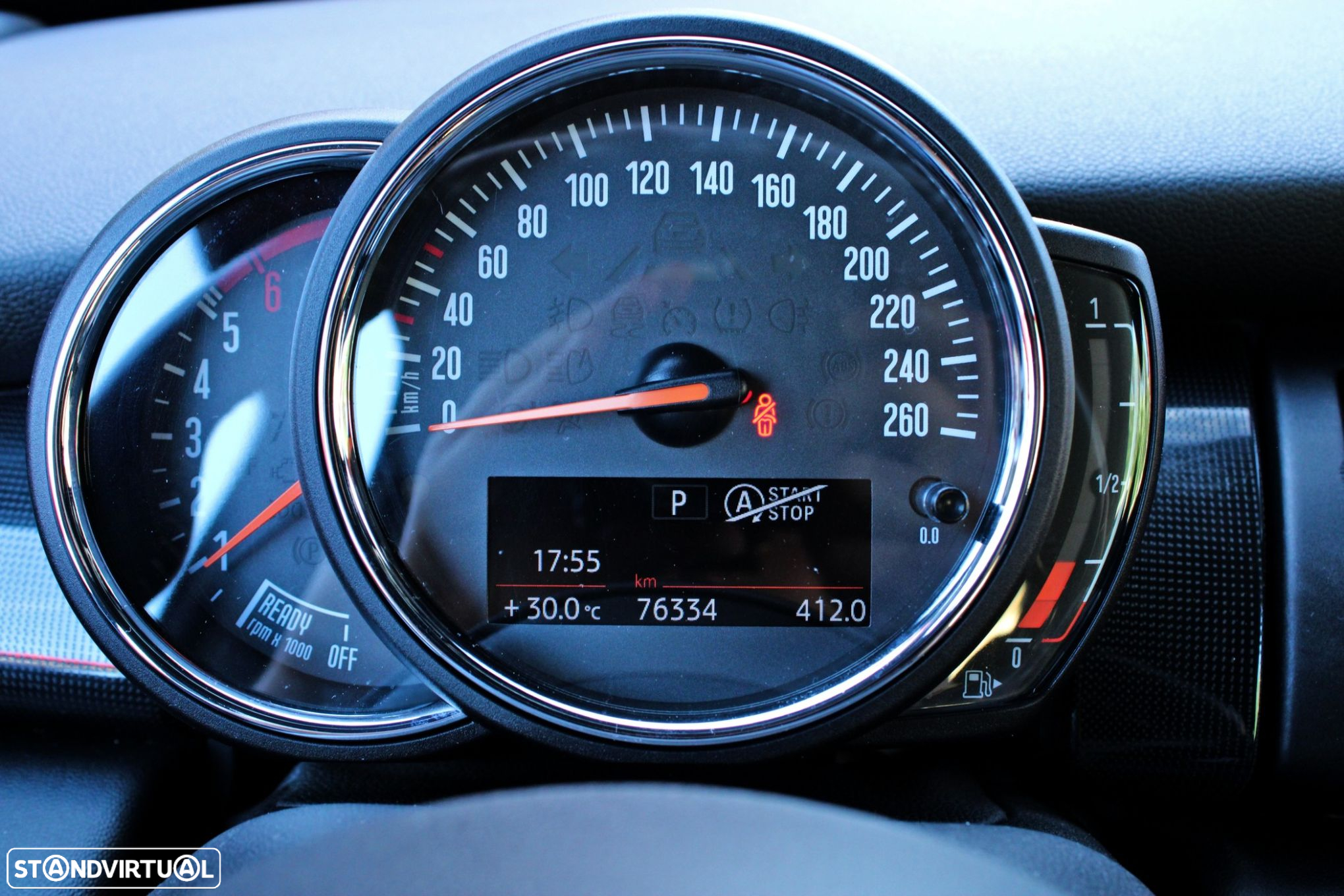 MINI 3 Portas Cooper D Auto - 12