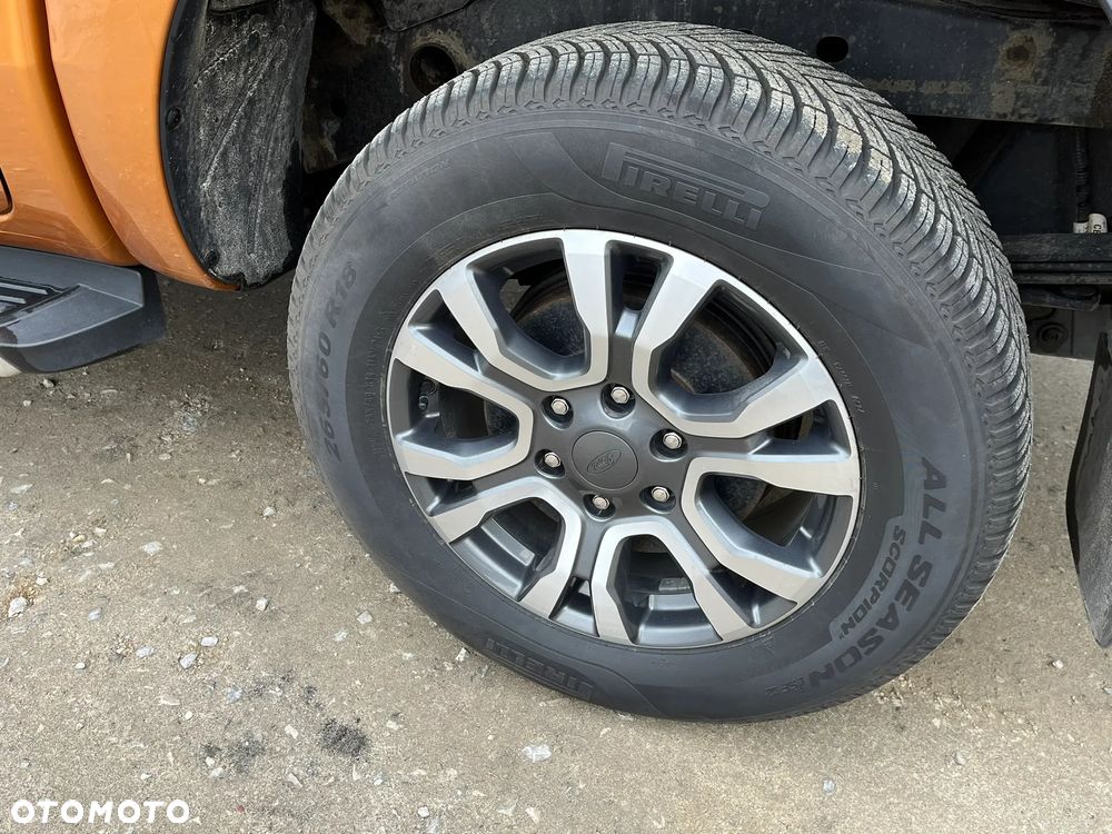 Ford Ranger 2.0 EcoBlue 4x4 DC Wildtrak - 11