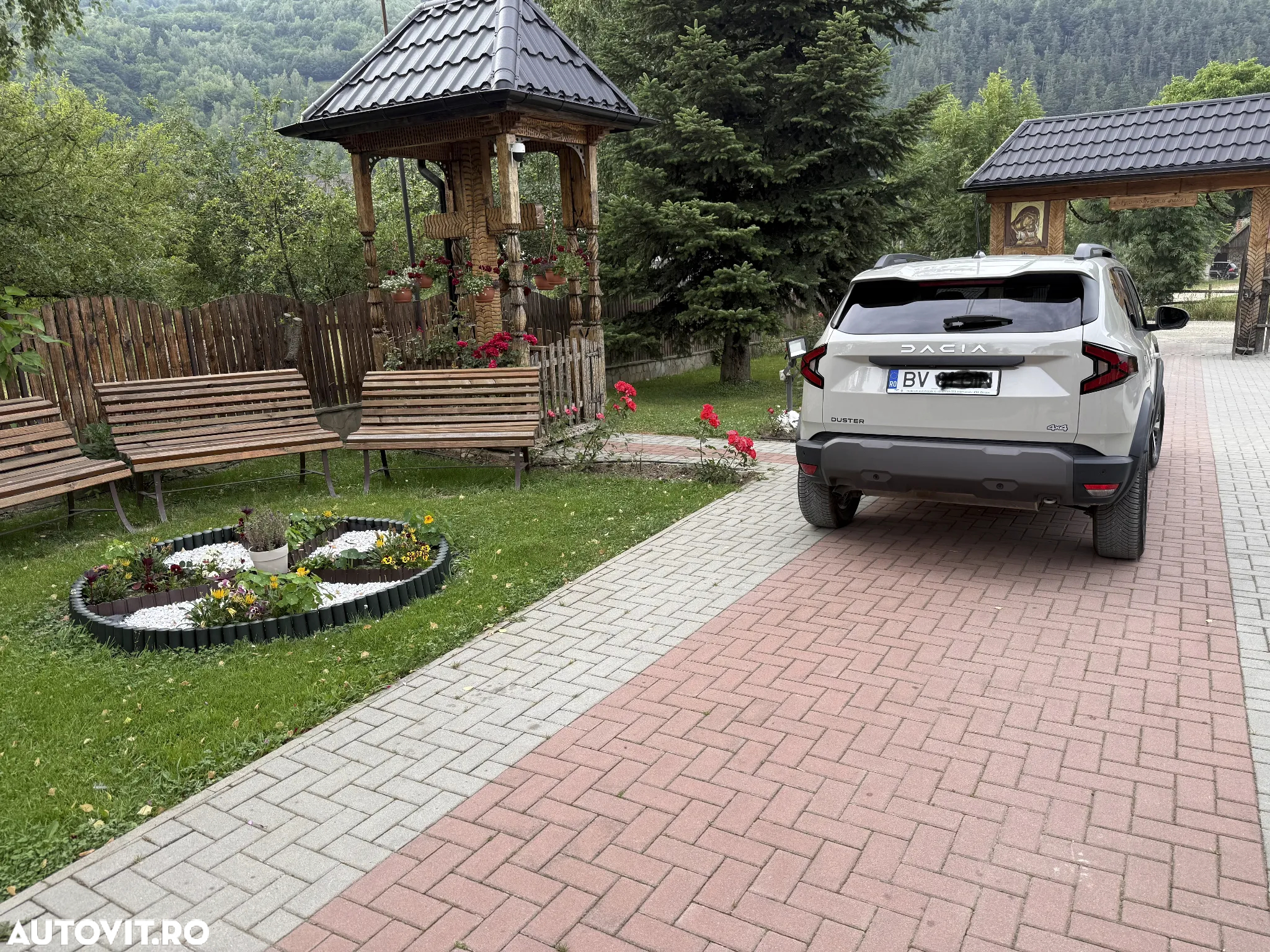 Dacia Duster TCe 130 4X4 MHEV Journey - 4