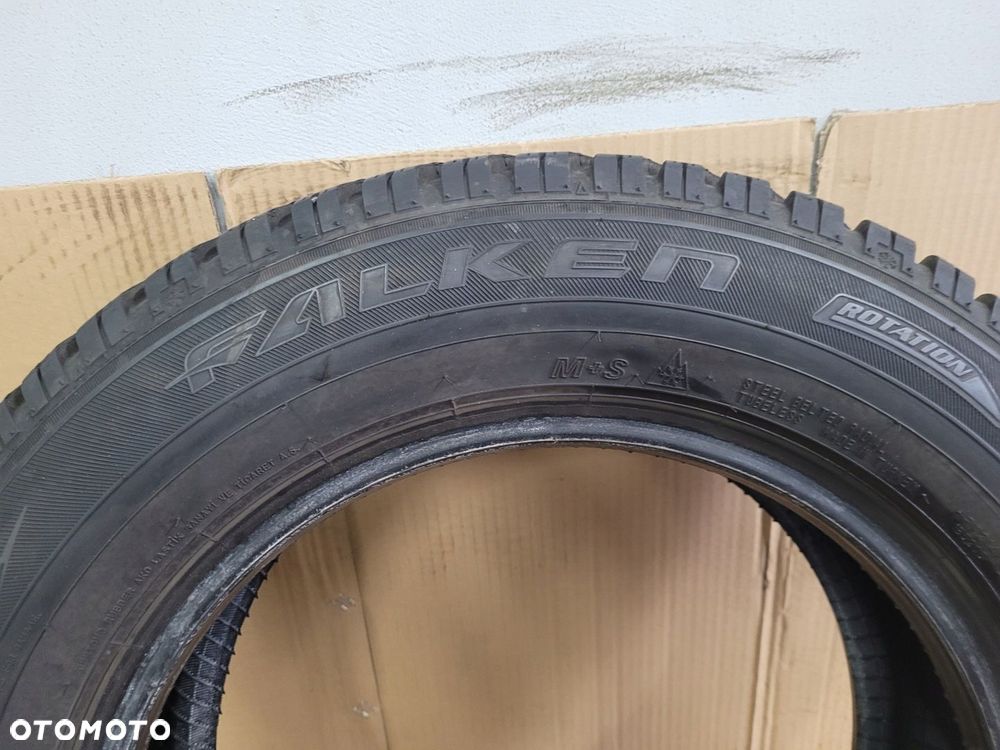 Falken EuroWinter HS01 165/70R14 81 T - 4